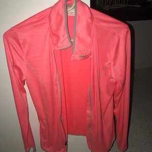 Danskin now scrub jacket